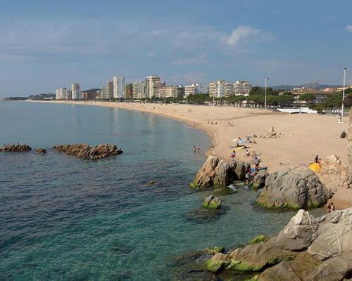 Encantador Piso En Primera Linea De Mar 플라티야 다로 외부 사진